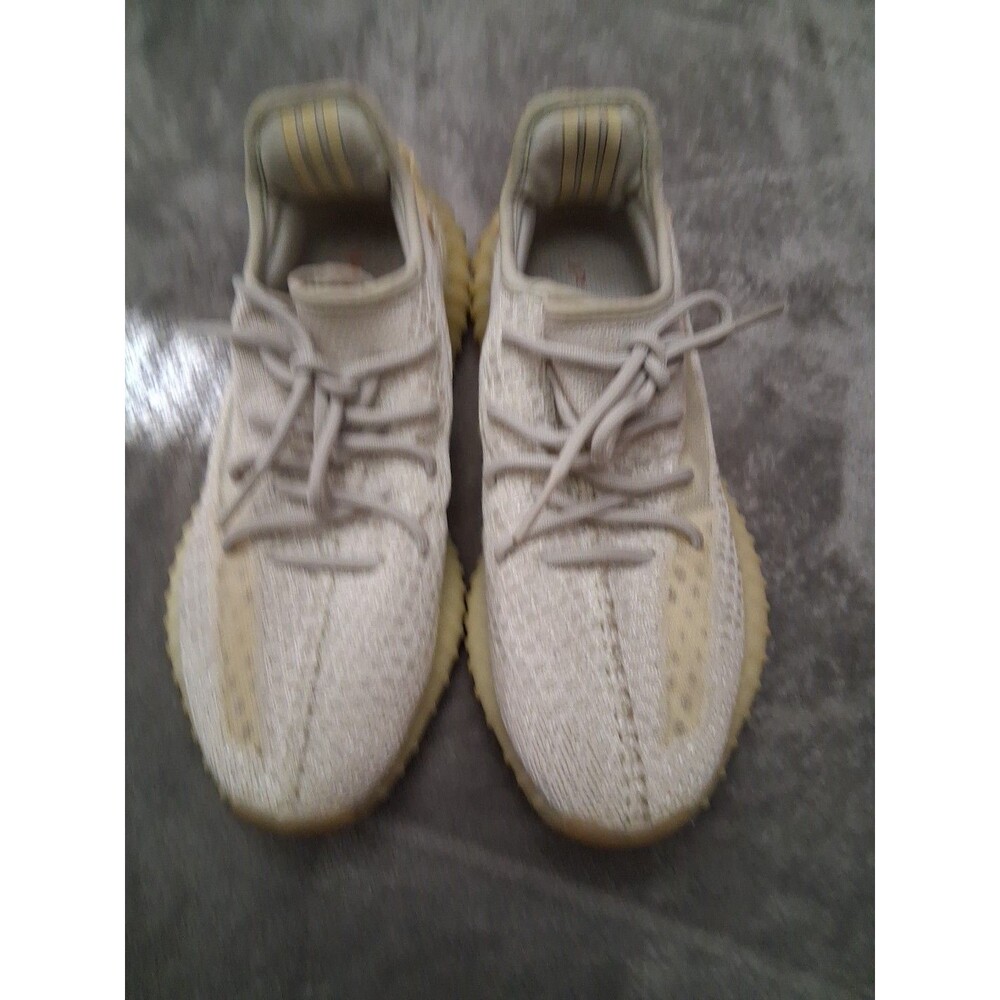 Size 8.5 - adidas Yeezy Boost 350 V2 Butter
